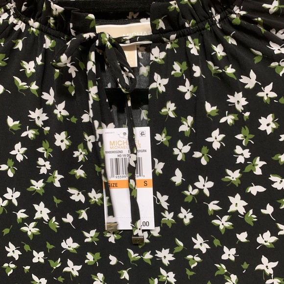 NWT Michael Kors Womens top Green - Picture 5 of 10